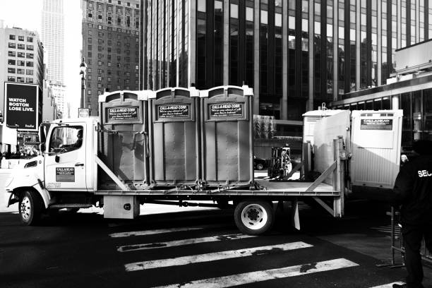 Best Portable restroom trailer rental  in Leachville, AR